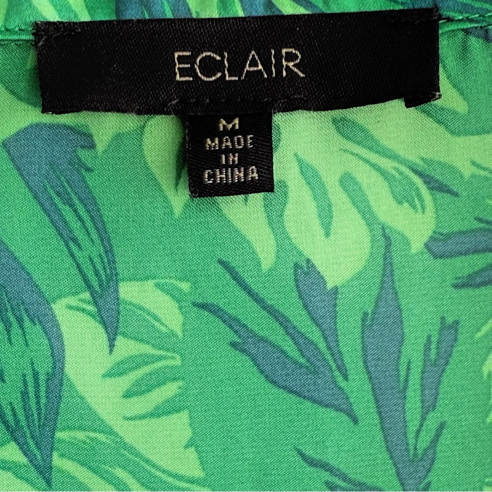 Eclair Button Down Sleeveless Blouse Tropical Pri… - image 3
